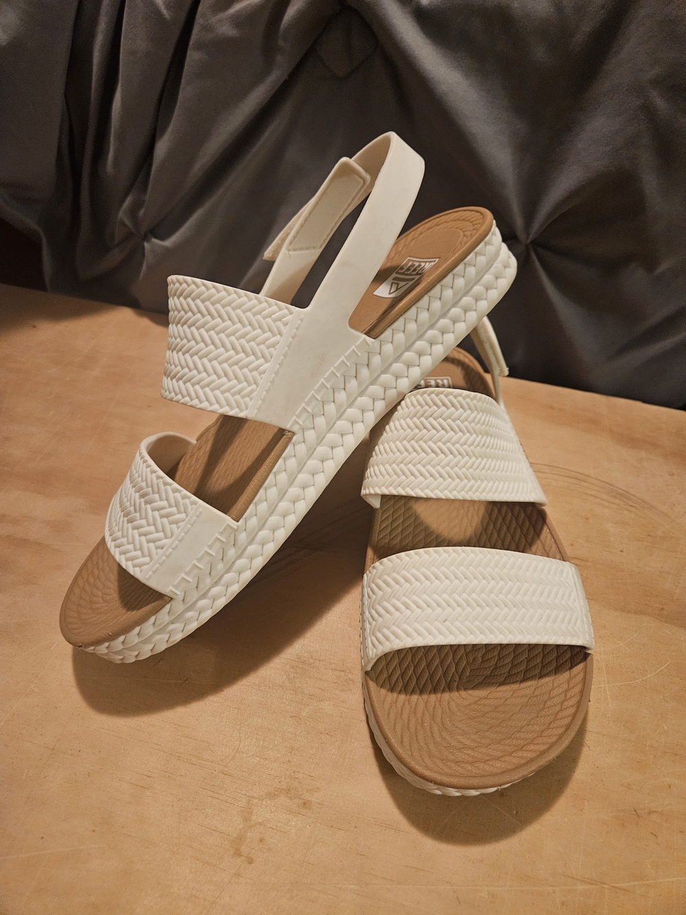 REEF Water Vista Women’s Size 9 White Woven Slingback Platform Sandals